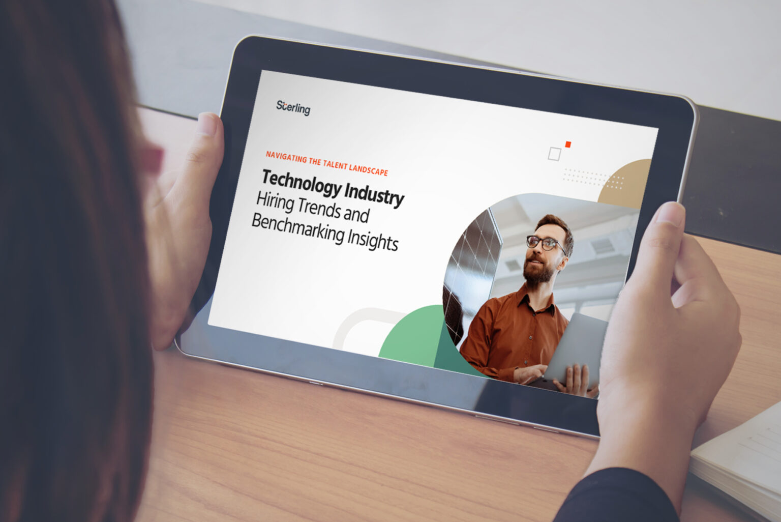 Facing resource constraints, I mentored a junior designer Reilly on her first thought leadership piece; the data-rich adaptation for the Tech trends report.